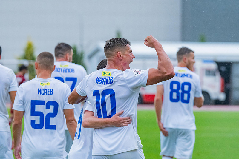 Дмитрий Иванов