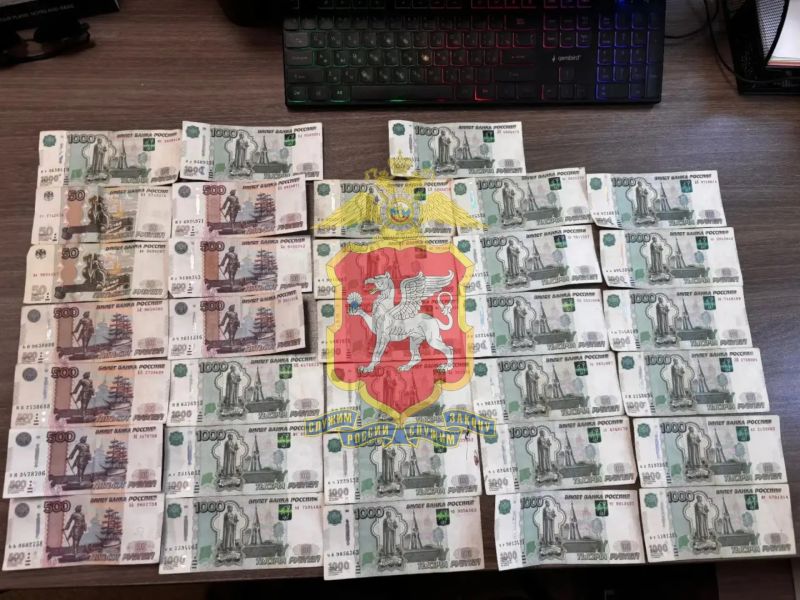 В Крыму постоялец реабилитационного центра обокрал сотрудника учреждения, чтобы купить алкоголь