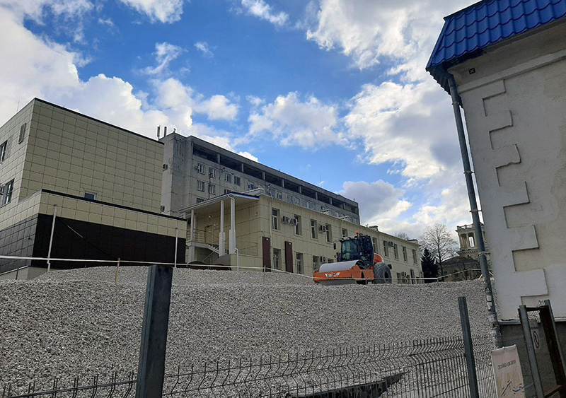 Буровая техника на улицу Адмирала Октябрьского зайдет 20 апреля
