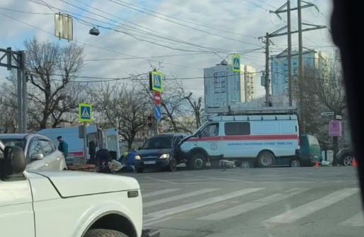 Ехавшие на место смертельного ДТП в Крыму спасатели также попали в аварию