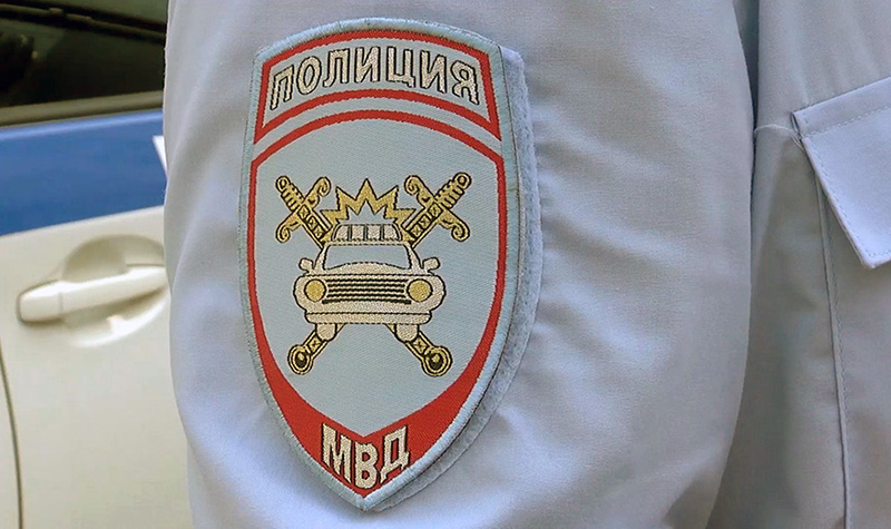 Несовершеннолетняя крымчанка прокатила лишенного водительских прав отца и оба остались без авто