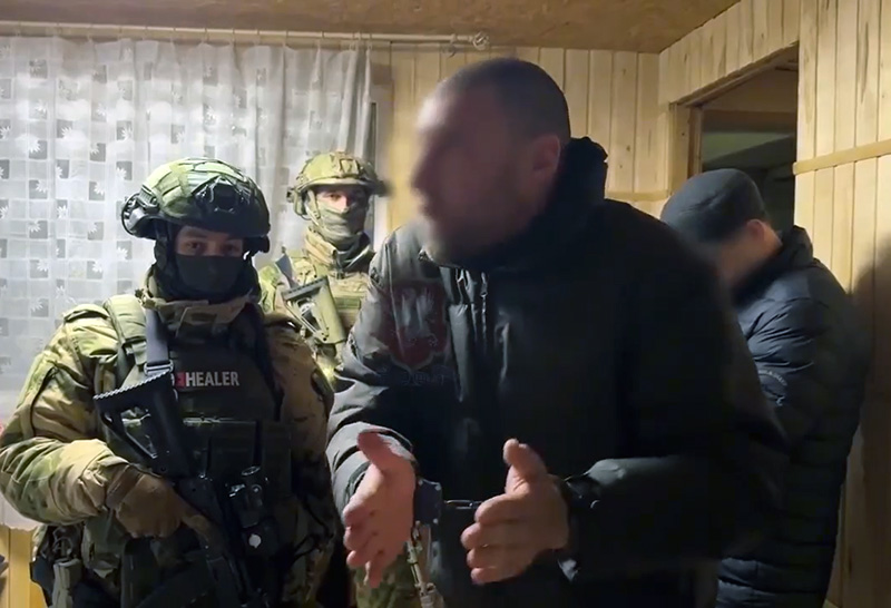 Севастопольский рецидивист выступил «решалой» и получил уголовное дело за грабеж (ВИДЕО)