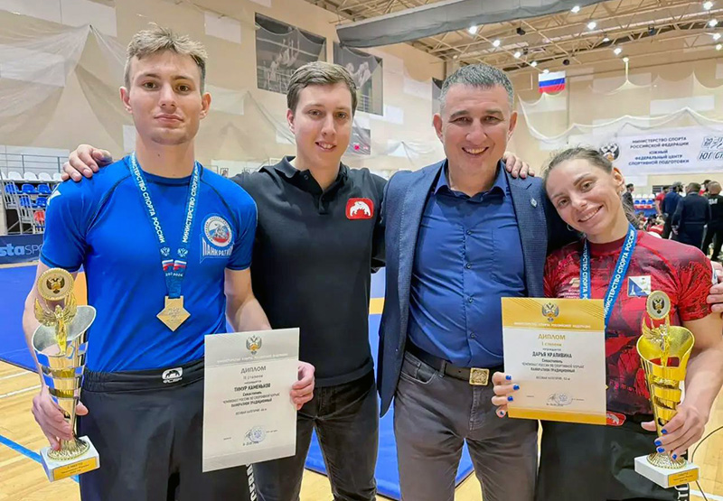 «Золото» и «серебро» завоевали севастопольцы на чемпионате России по панкратиону