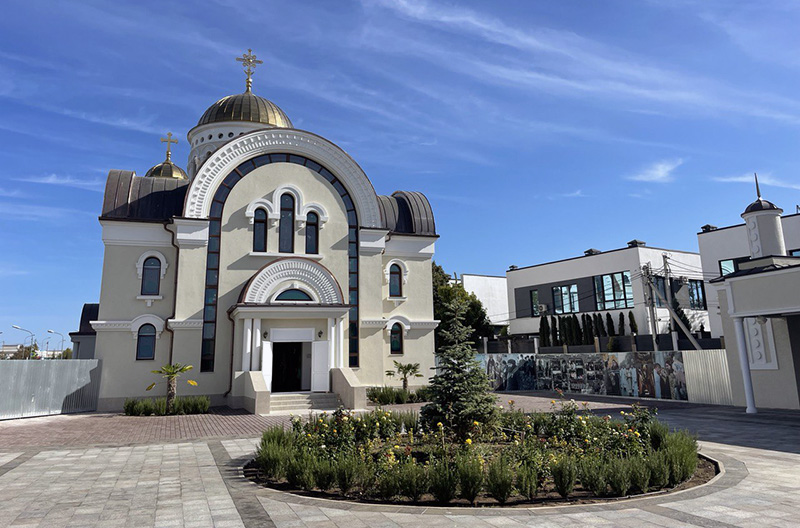 В Храме во имя всех святых в Русской земле просиявших прошла поминальная лития в память о погибших воинах СВО