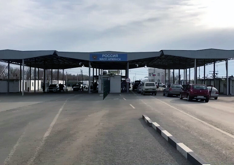 Реверсное движение из Геническа на Арабатскую стрелку возобновлено