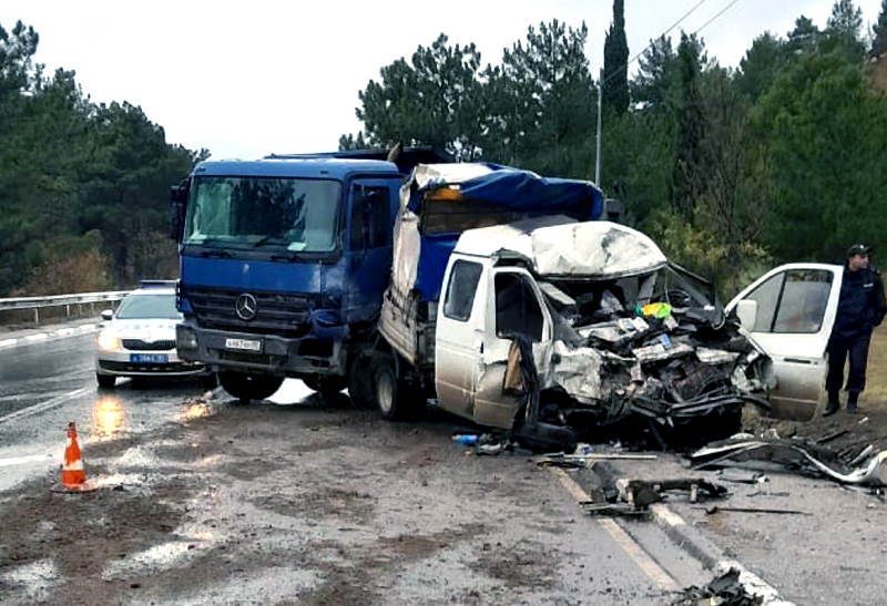 В Крыму 22-летний водитель грузовика пойдет под суд за смертельное ДТП