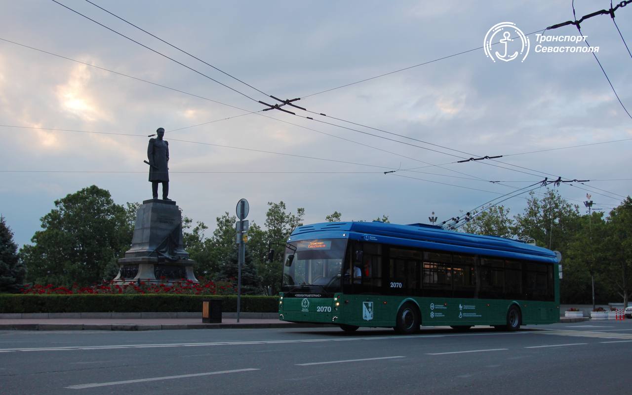 Четыре троллейбусных маршрута отменили в Севастополе 12 июля из-за отключения света