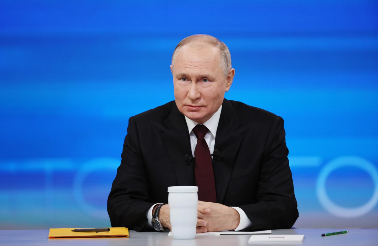 Владимир Путин поздравил россиян с Днем космонавтики