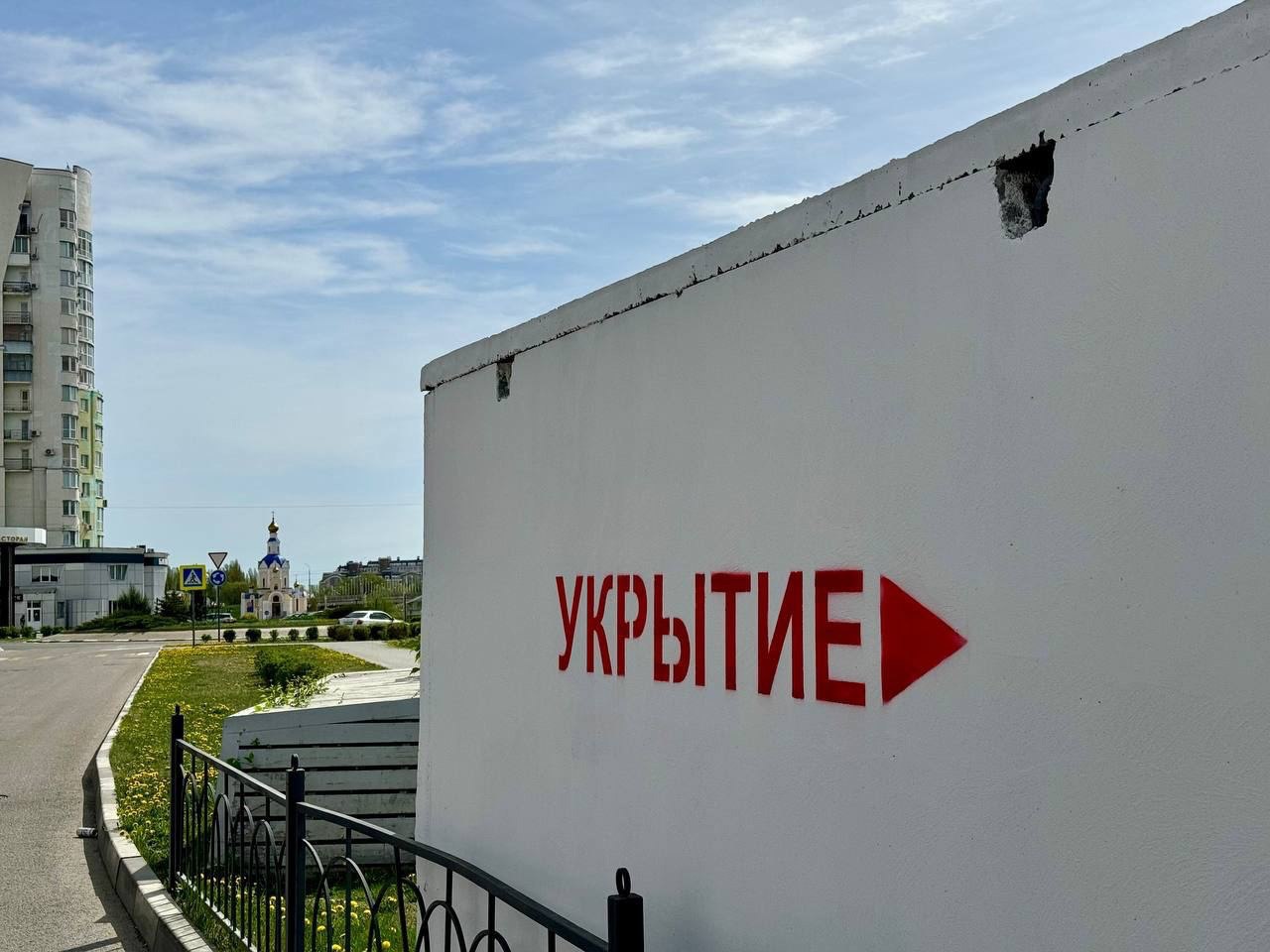 На севастопольских остановках на этой неделе установят бетонные укрытия