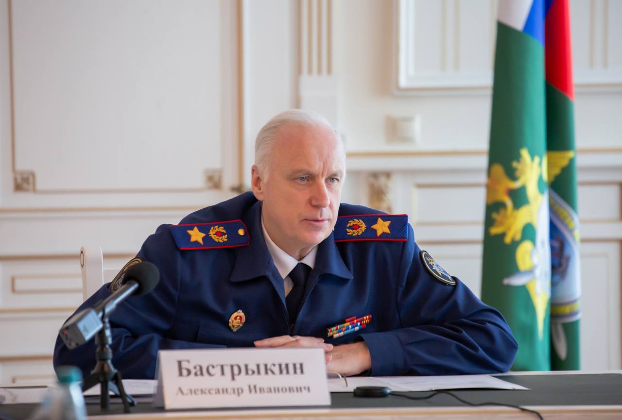 Бастрыкин поручил возбудить уголовное дело из-за невыплаты зарплаты морякам в Крыму