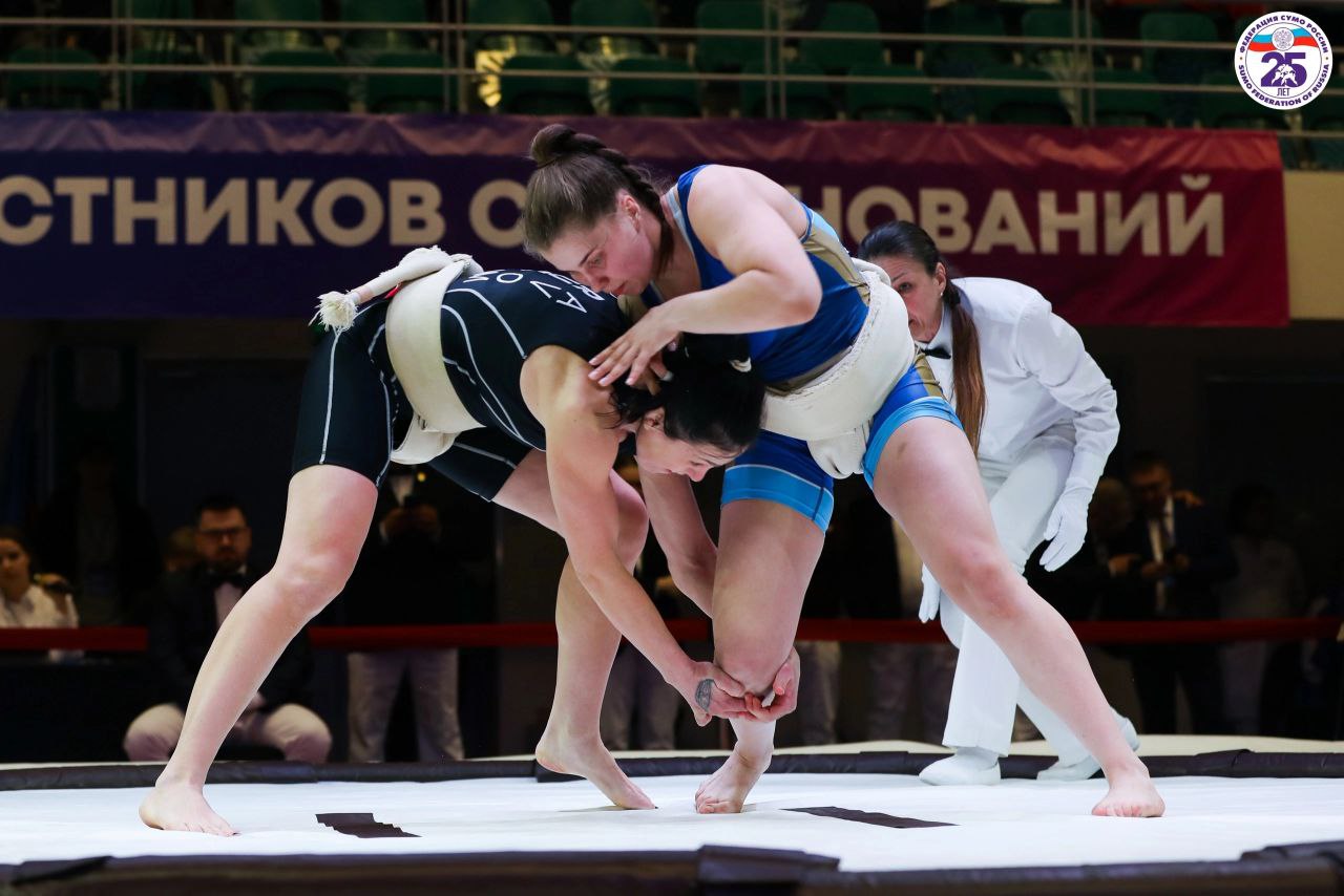 Севастопольские сумоисты везут медали с чемпионата и первенства России