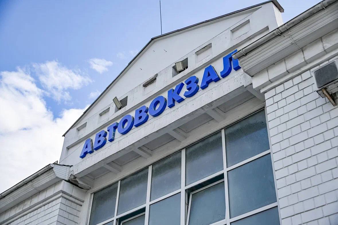 Движение пассажиров и транспорта на автовокзале Севастополя возвращается к прежним схемам