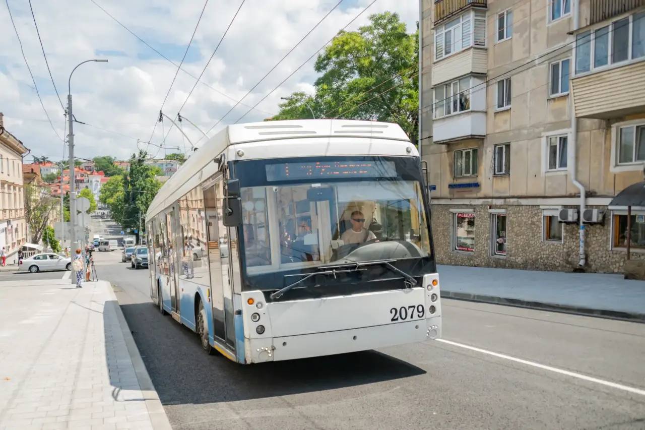 В работе севастопольских троллейбусов произошел временный сбой (ДОПОЛНЕНО)