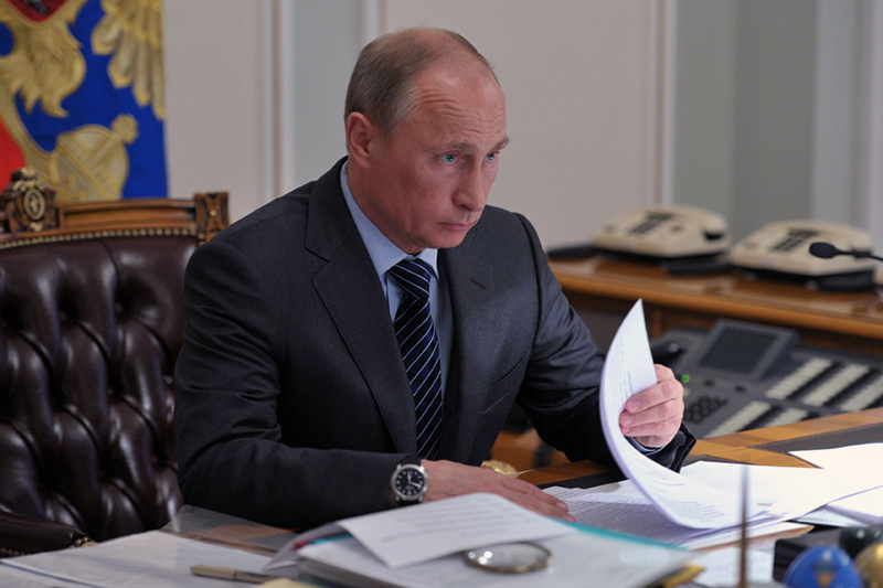 Путин подписал указы о Дне коренных малочисленных народов и Дне языков народов