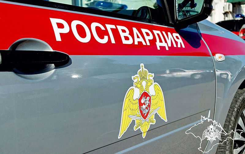 В Крыму росгвардейцы задержали гражданина, находящегося в федеральном розыске