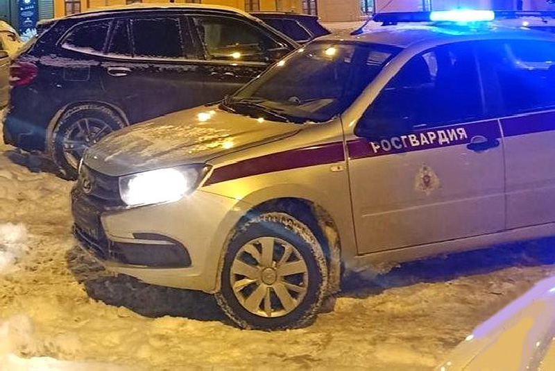 В Бахчисарае росгвардейцы задержали нетрезвого водителя-дебошира