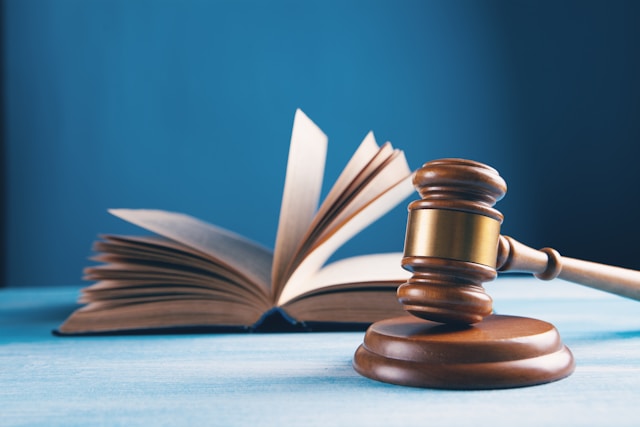 Суд запретил севастопольцу с психическим расстройством управлять транспортом