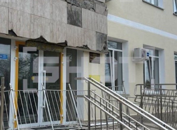 Обрушение балкона в севастопольской школе № 13: что известно к этому часу