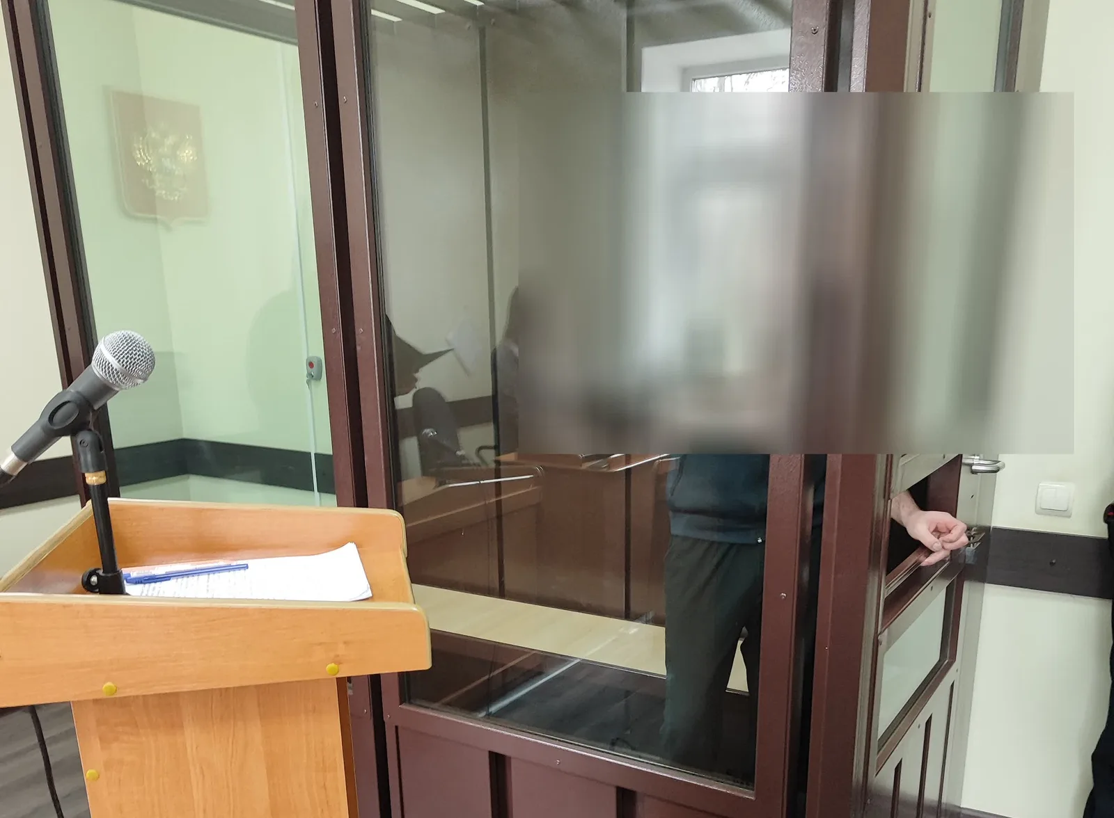 Крымчанин отправится в колонию за интимную переписку со школьницей