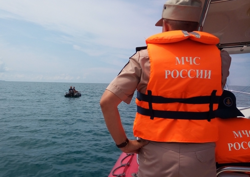 15 июня: 40 лет ГИМС МЧС России, Дни ветра и жонглирования