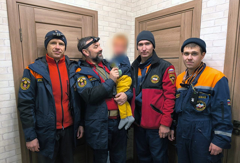 Более 70 человек в течение трех часов искали заблудившегося 3-летнего крымчанина