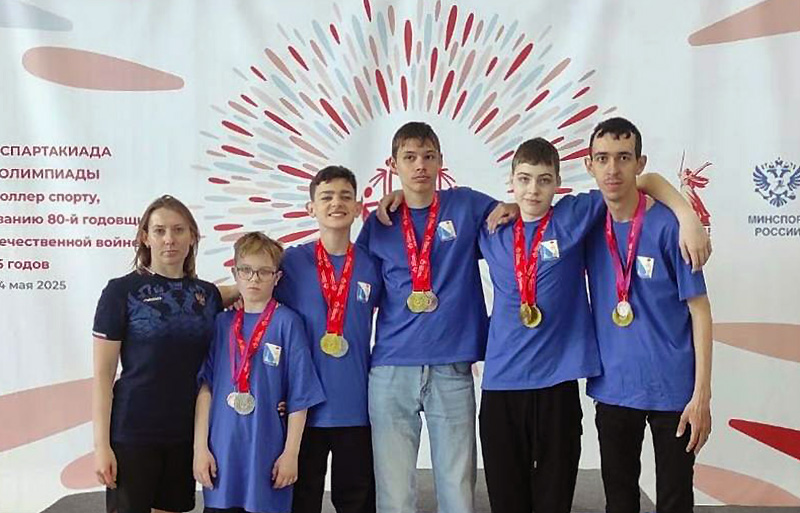 Севастопольцы завоевали девять медалей Специальной Олимпиады по плаванию