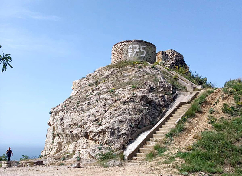 В Балаклаве привели в порядок 19-ю береговую батарею (фото)